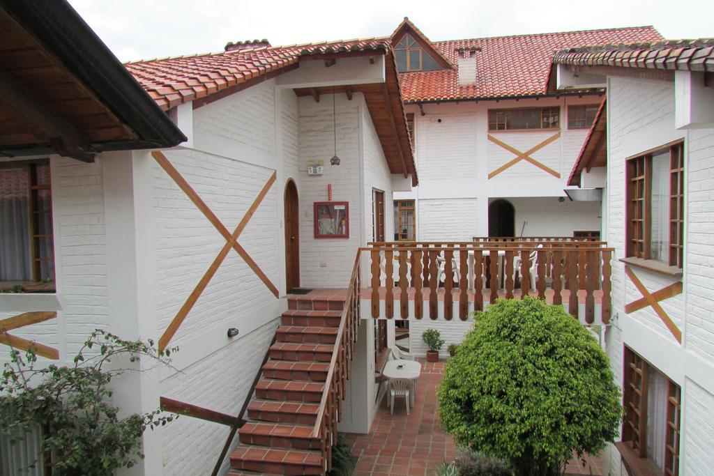 Apartamentos Los Quipus Quito Exterior foto