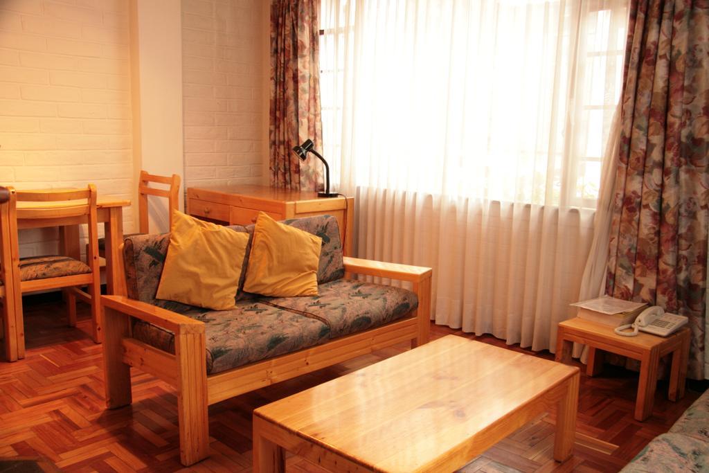 Apartamentos Los Quipus Quito Cameră foto