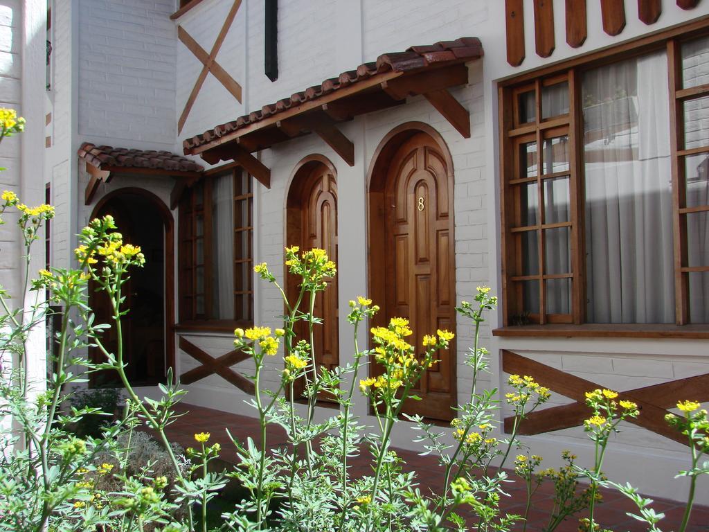 Apartamentos Los Quipus Quito Cameră foto